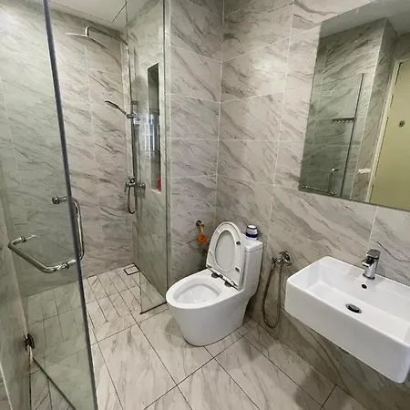 Melaka Imperio Residence With Wifi And Poolseaview Exterior photo