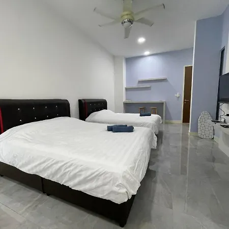 Melaka Imperio Residence With Wifi And Poolseaview Exterior photo