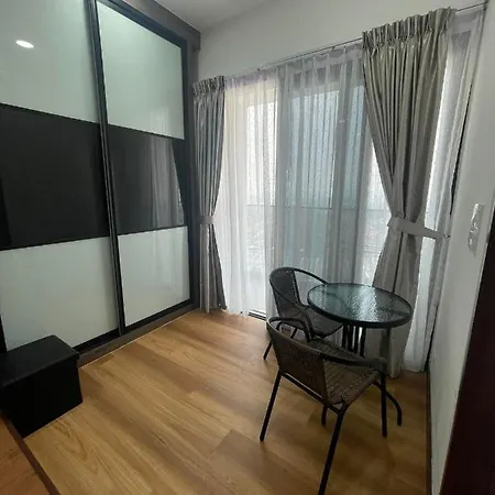 Melaka Imperio Residence With Wifi And Poolseaview Exterior photo