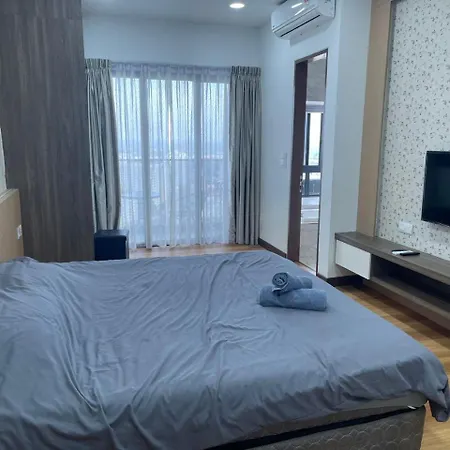Melaka Imperio Residence With Wifi And Poolseaview Room photo
