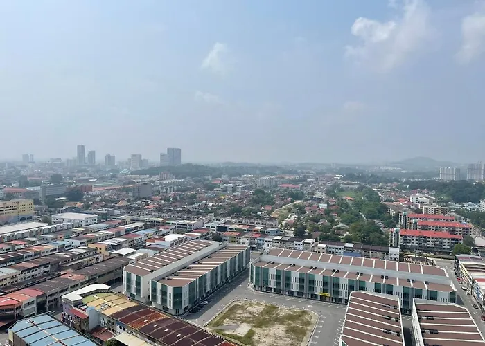 Melaka Imperio Residence With Wifi And Poolseaview