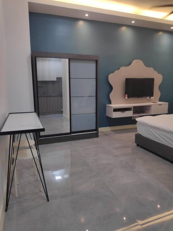 Imperio With Wifi And Poolseaview *