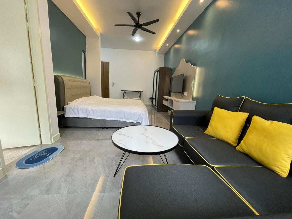 Imperio With Wifi And Poolseaview Malacca