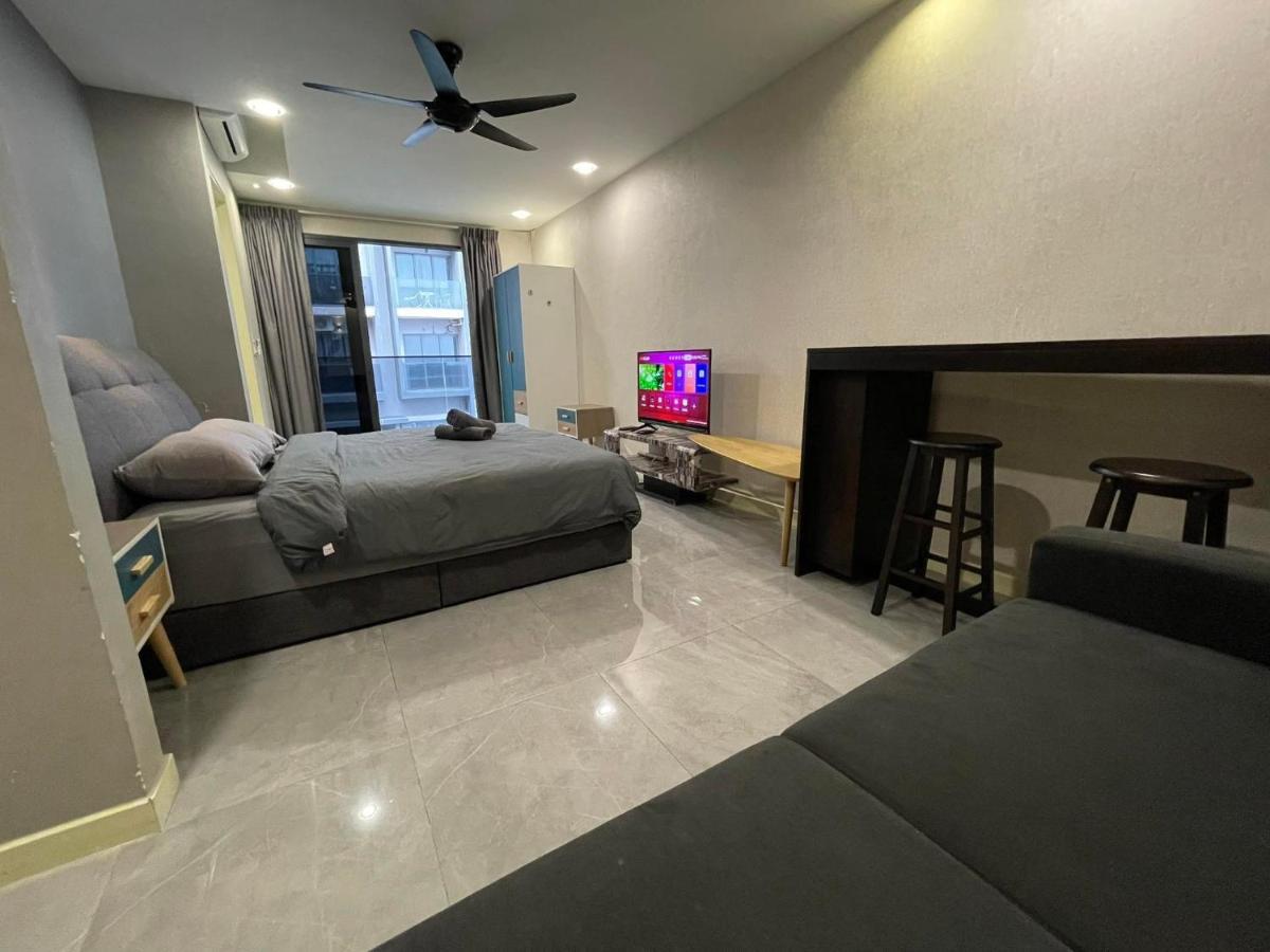 Imperio With Wifi And Poolseaview Apartment Malacca